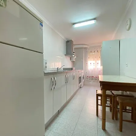 Apartment Apto. Cailla, Playa De La Cachucha. Wifi, A/c *